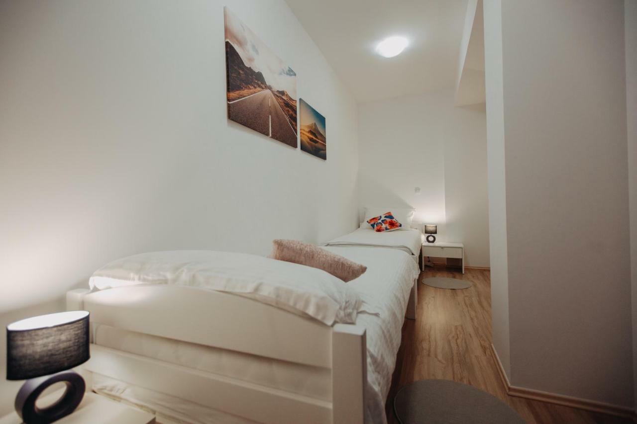 Apartman Vejama Josipdol Extérieur photo