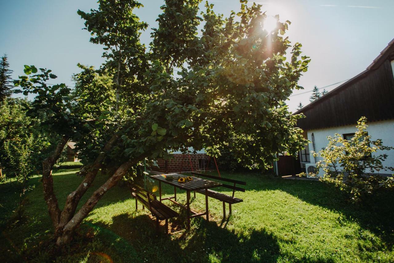 Apartman Vejama Josipdol Extérieur photo